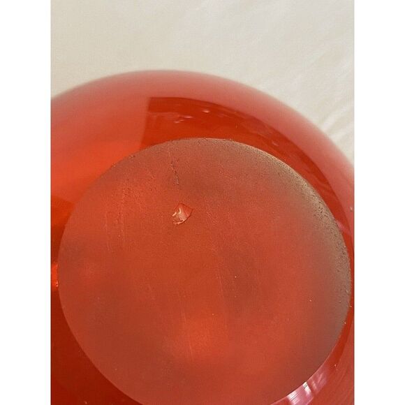 Art Glass Exquisite Red Apple Paperweight Clear Stem Hand Crafted - Picture 6 of 7